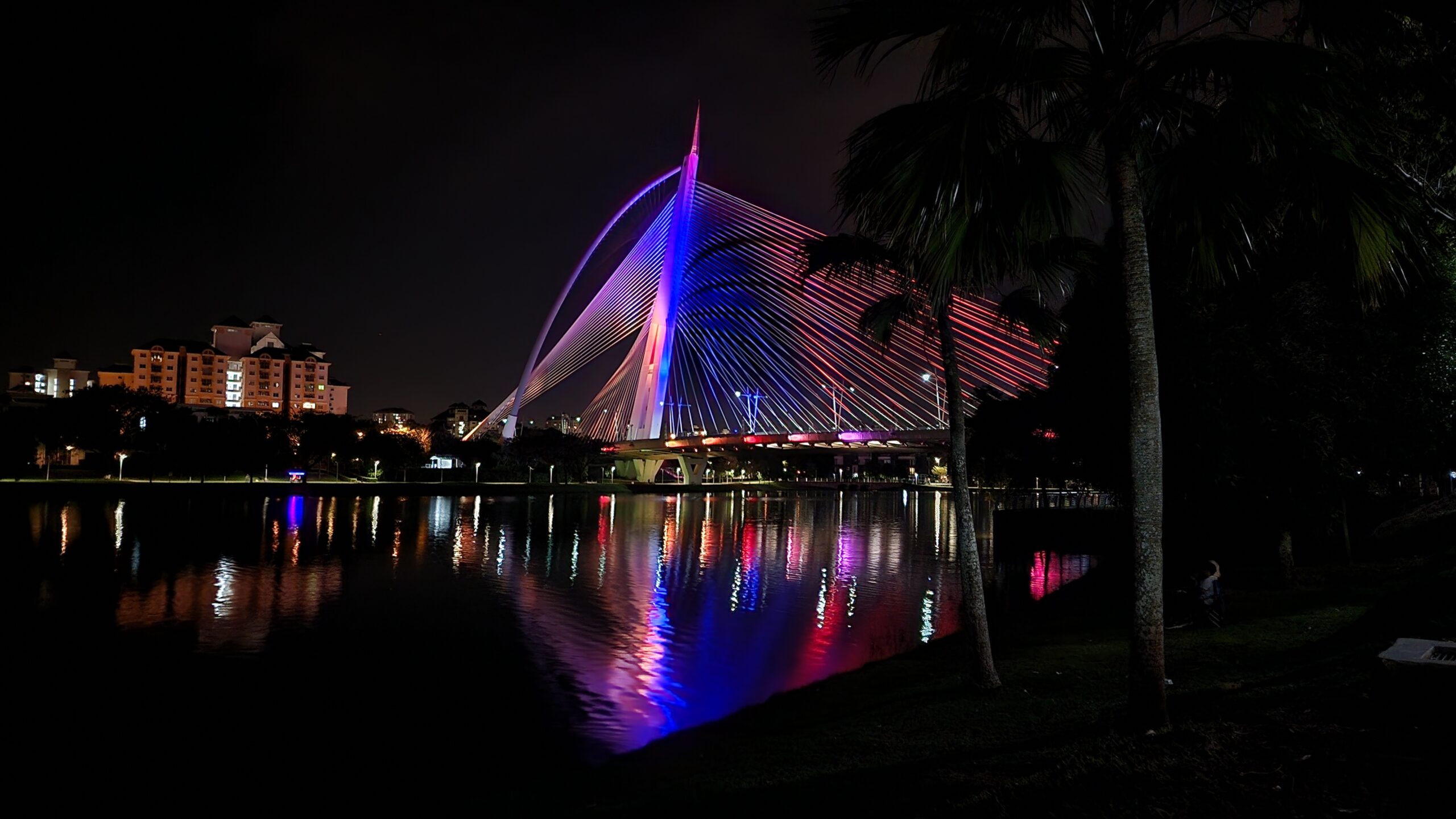 Galaxy S22 Ultra Night Shot
