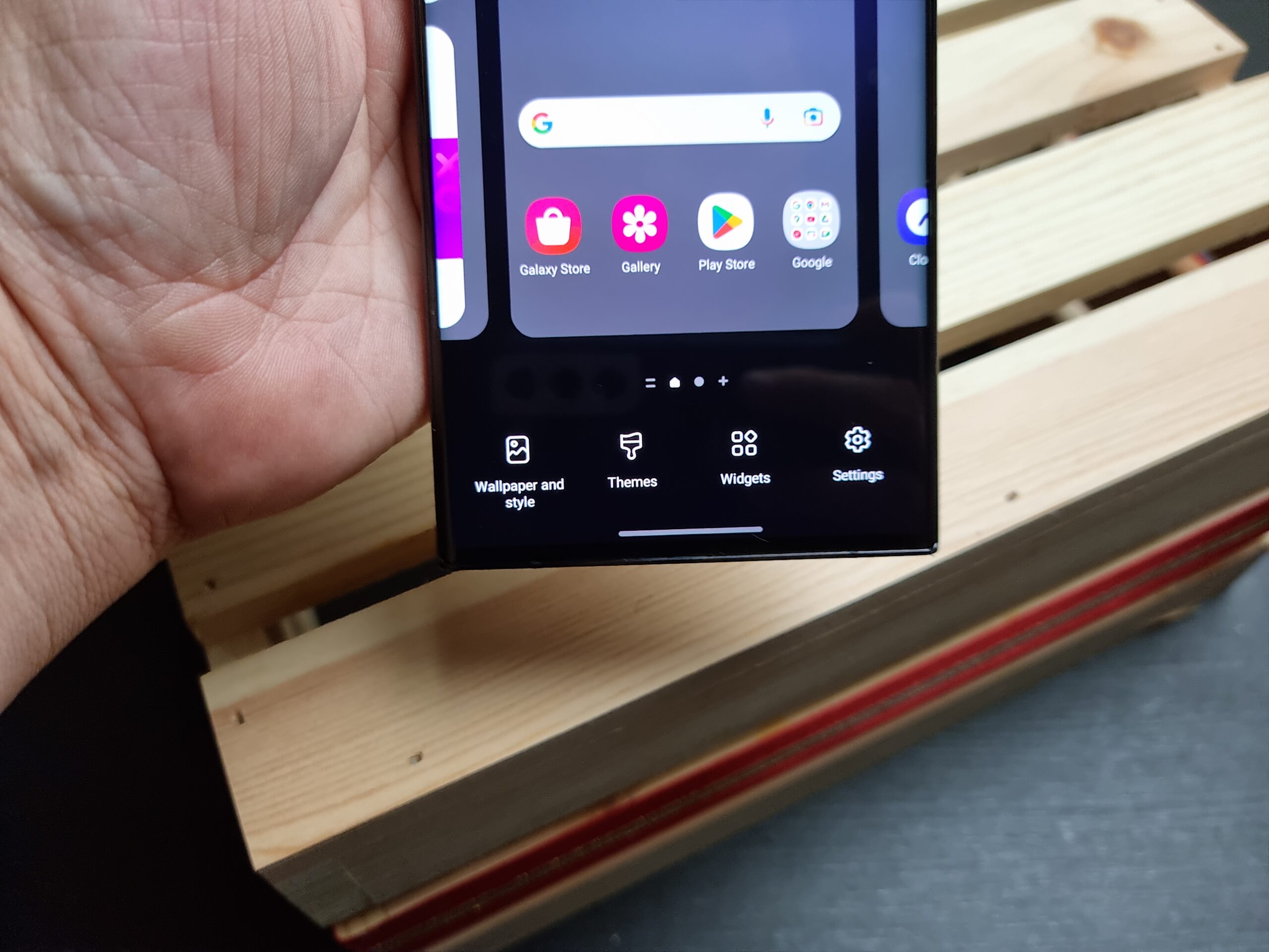 5 Tips & Hacks to Improve Your Samsung Galaxy S23 Home Screen Experience