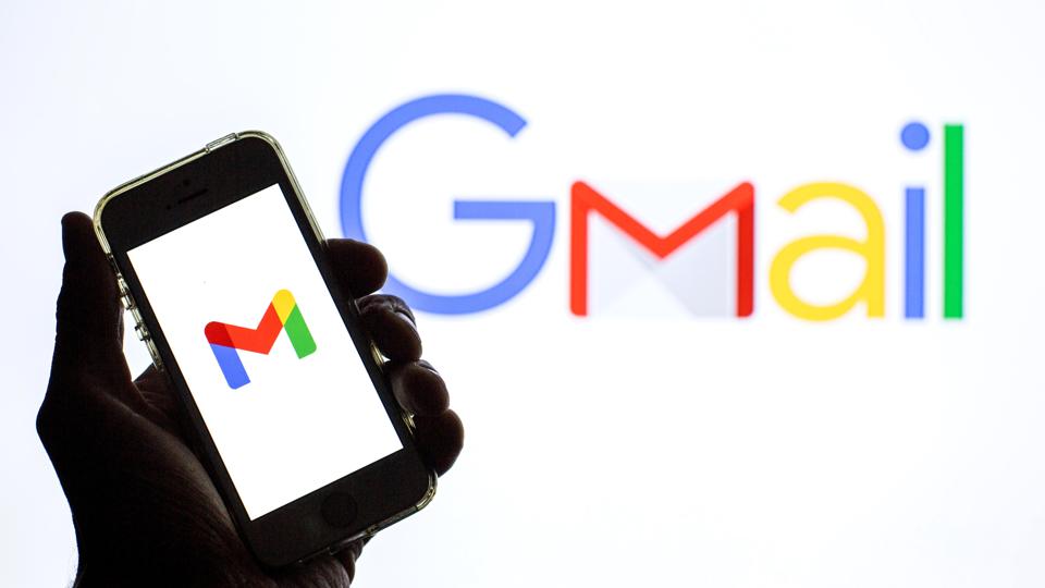 Hackers are stealing Gmail messages — delete this extension right now