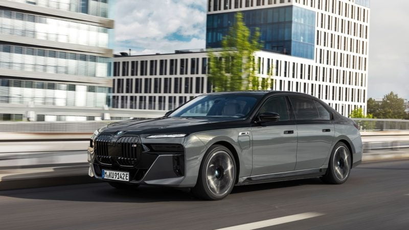 BMW Malaysia announces the official price of the New BMW 750e xDrive M Sport.