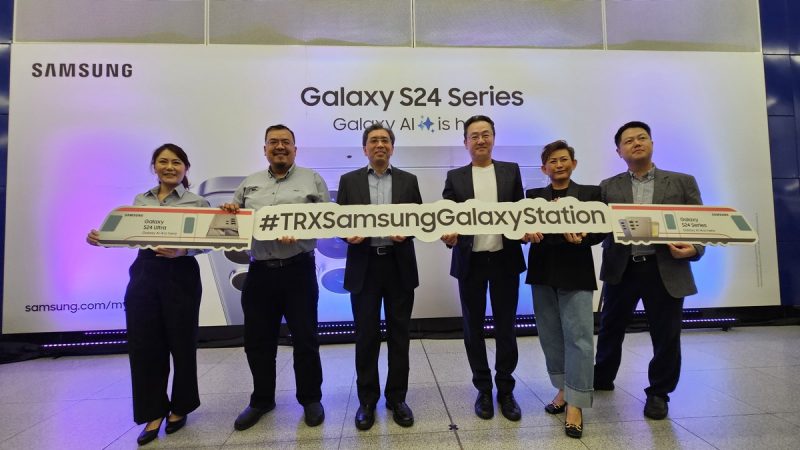 Samsung Takes Over The TRX MRT Station!
