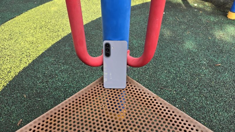 Samsung Galaxy A57 5G — A Midrange Phone That Feels Surprisingly Premium